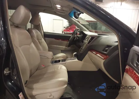 2012 Subaru Outback 2.5I Limited z USA, uszkodzony, nr VIN 4S4BRCKC2C3220519